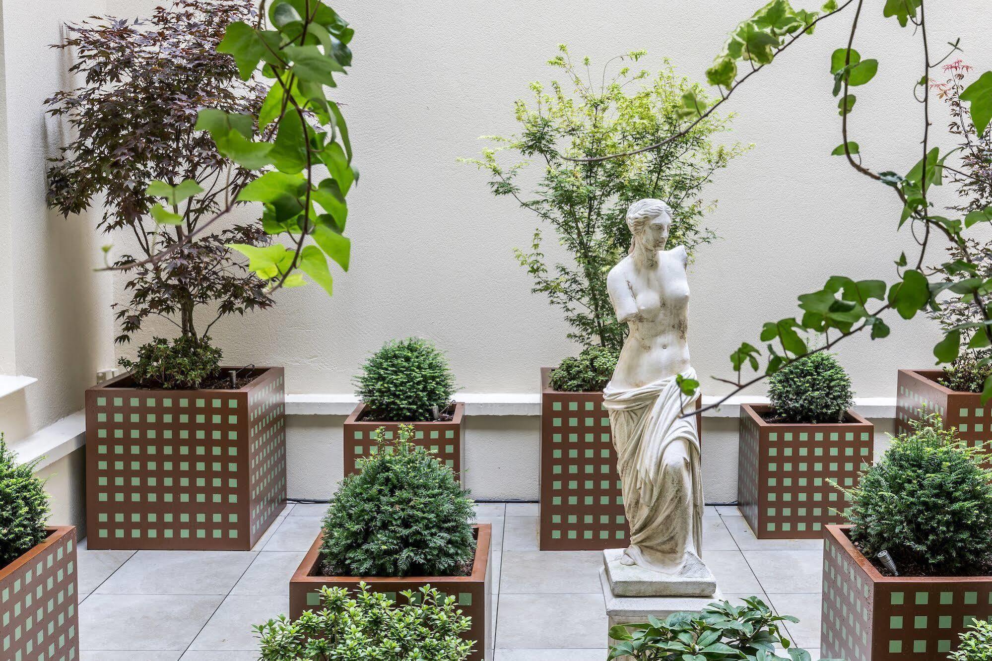 Hotel Panthéon 4*